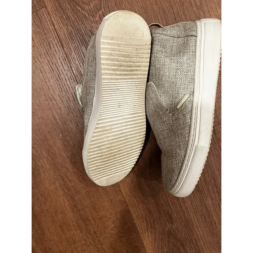 Hey Dude Peyton Linen Beige Slip In Sneaker Shoes Ladies size 6
